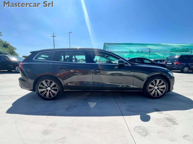 VOLVO V60 V60 II 2019 2.0 T8 TE INSCRIPTIO - foto 7
