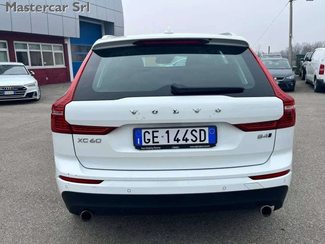 VOLVO XC60 XC60 2.0 B4 BUSINESS AWD AUTO MY - foto 5