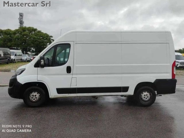 PEUGEOT BOXER 330 L2H2 2.2 BLUEHDI 140CV - GB3 - foto 3