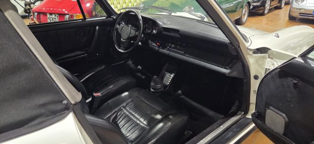 PORSCHE 911 3000 SC CABRIOLET - foto 6