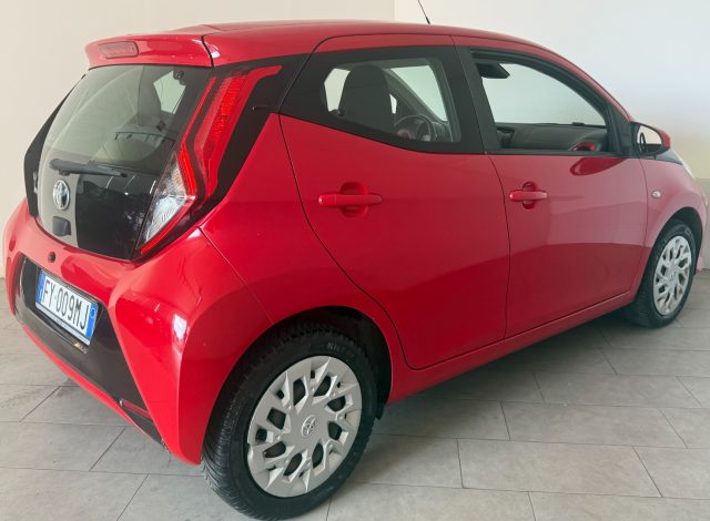TOYOTA AYGO 1.0 VVT-I 72 CV 5 PORTE X-CLUSIV - foto 4