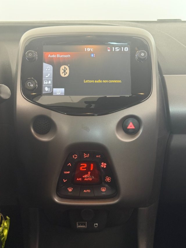 TOYOTA AYGO 1.0 VVT-I 72 CV 5 PORTE X-CLUSIV - foto 9