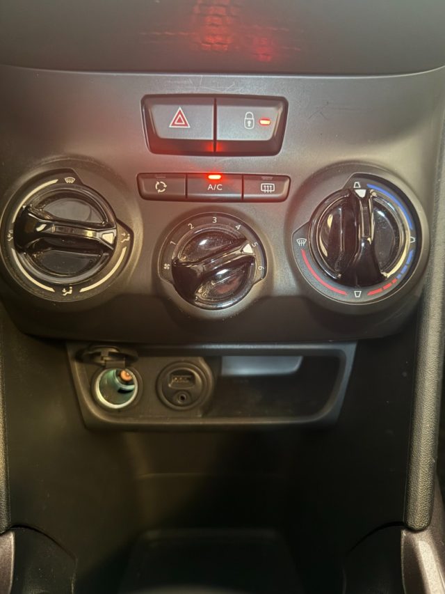 PEUGEOT 2008 1° SERIE PURETECH 82 ALLURE - foto 12