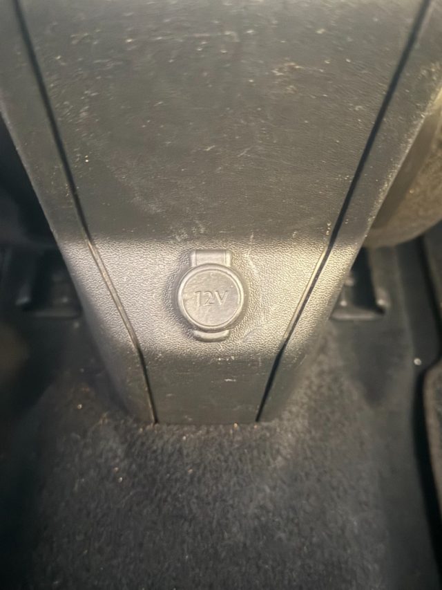 PEUGEOT 2008 1° SERIE PURETECH 82 ALLURE - foto 21