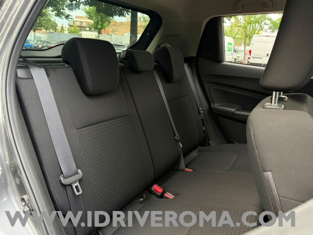 SUZUKI SWIFT HYBRID 1.2 HYBRID TOP CVT 2WD - foto 10