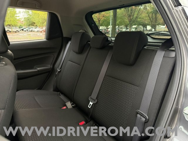 SUZUKI SWIFT HYBRID 1.2 HYBRID TOP CVT 2WD - foto 11
