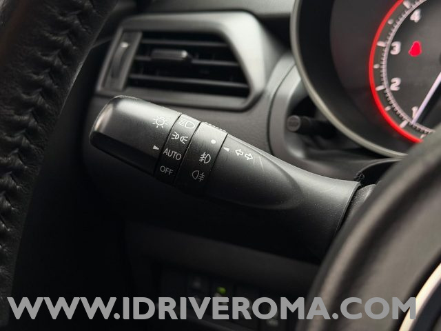 SUZUKI SWIFT HYBRID 1.2 HYBRID TOP CVT 2WD - foto 16