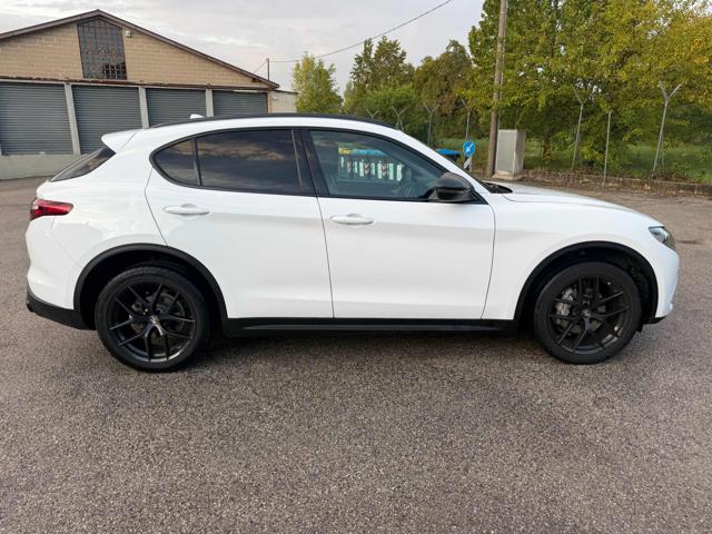 ALFA ROMEO STELVIO 2.2 TURBODIESEL 210 CV AT8 Q4 EX - foto 6