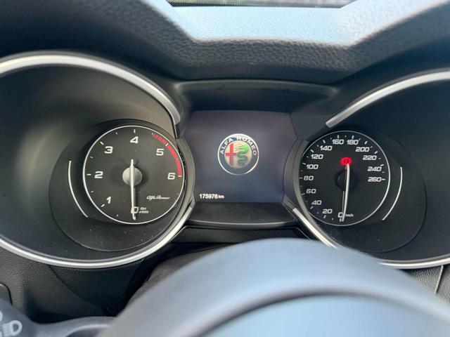 ALFA ROMEO STELVIO 2.2 TURBODIESEL 210 CV AT8 Q4 EX - foto 10