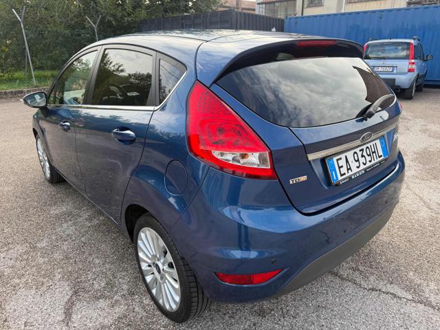 FORD FIESTA 1.4 TDCI 68CV 5P TITANIUM STUPEN - foto 35