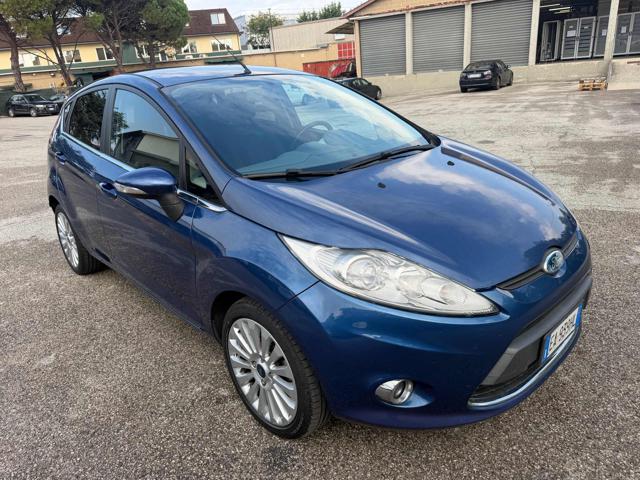 FORD FIESTA 1.4 TDCI 68CV 5P TITANIUM STUPEN - foto 31