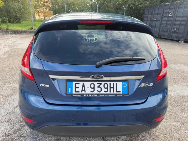 FORD FIESTA 1.4 TDCI 68CV 5P TITANIUM STUPEN - foto 36