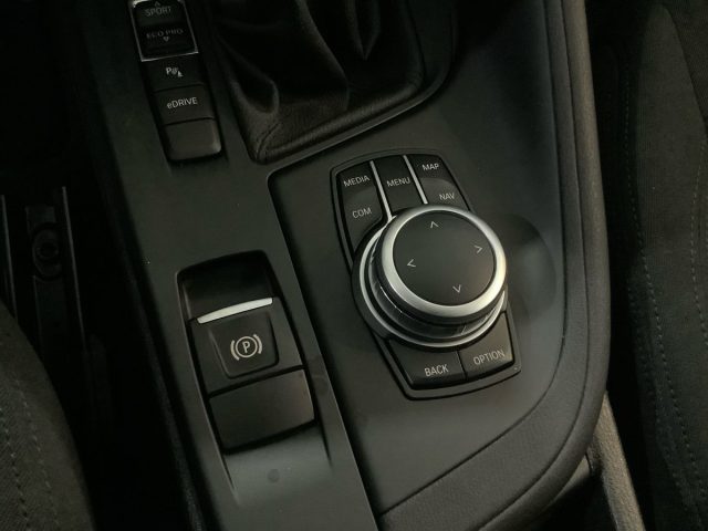 BMW X1 XDRIVE25E BUSINESS ADVANTAGE - foto 23