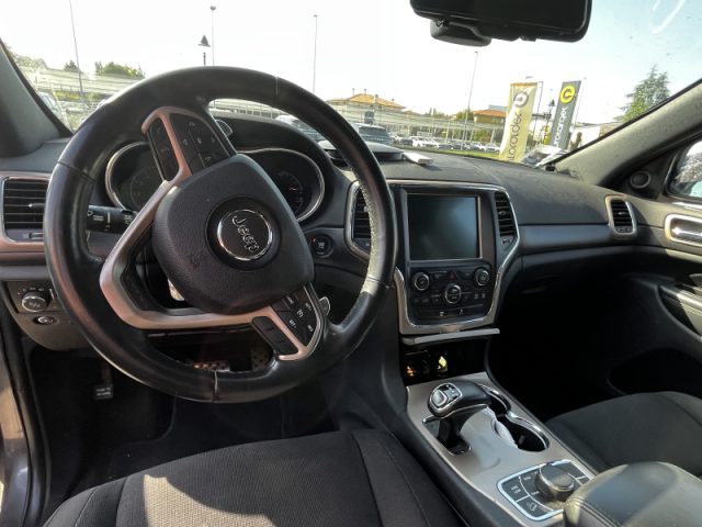 JEEP GRAND CHEROKEE 3.0 V6 CRD MULTIJET II LAREDO - foto 6