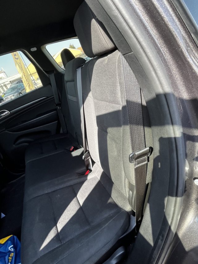 JEEP GRAND CHEROKEE 3.0 V6 CRD MULTIJET II LAREDO - foto 8