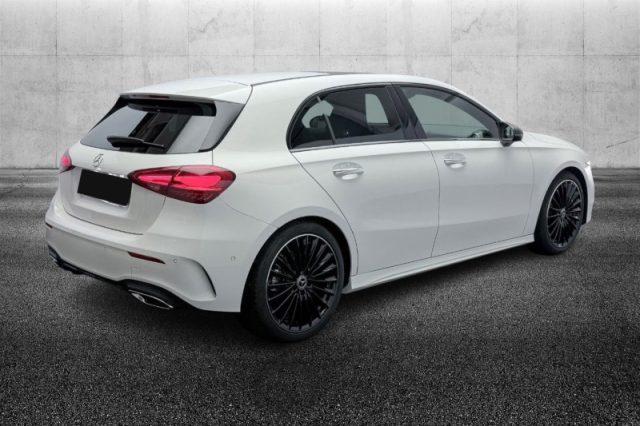 MERCEDES-BENZ A 250 AUTOMATIC 4MATIC AMG LINE PREMIU - foto 3