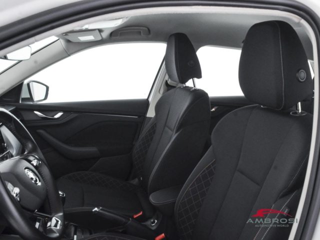 SKODA KAMIQ 1.0 TSI 110 CV AMBITION - foto 9