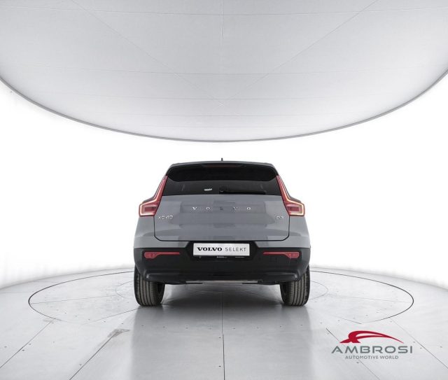 VOLVO XC40 2.0 B3 PLUS DARK AUTO - foto 6