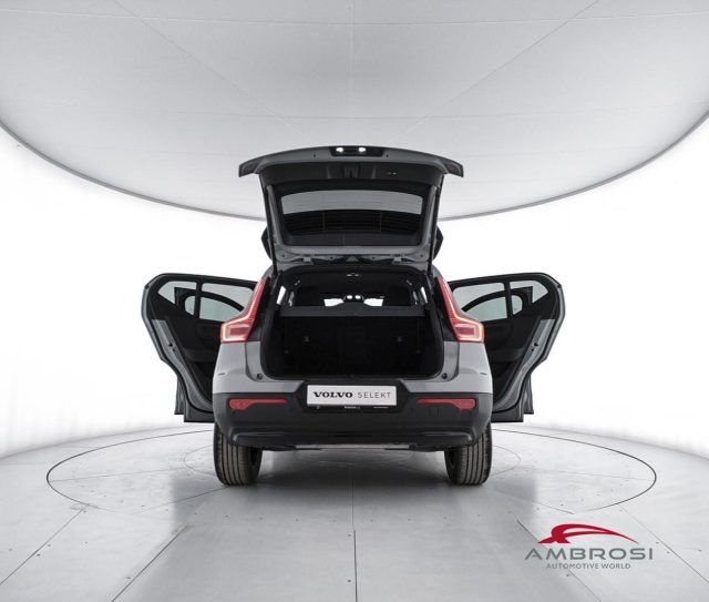 VOLVO XC40 2.0 B3 PLUS DARK AUTO - foto 7