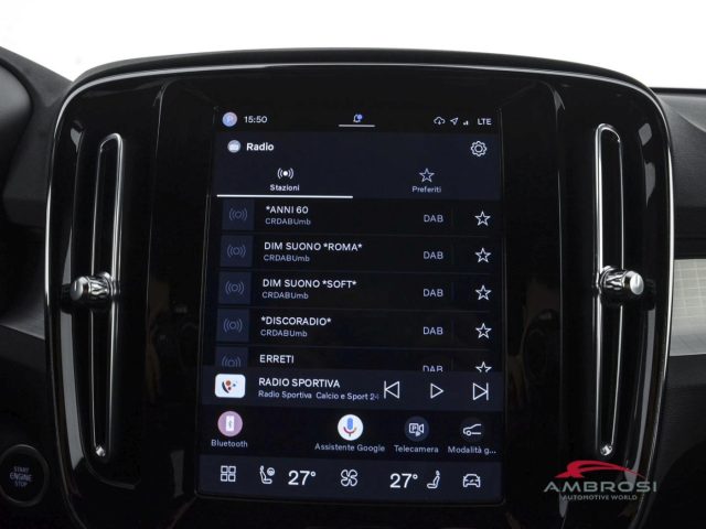 VOLVO XC40 2.0 B3 PLUS DARK AUTO - foto 14