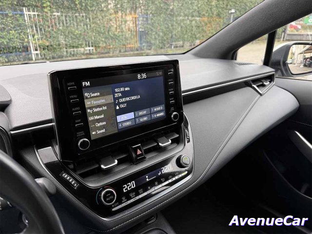 TOYOTA COROLLA TOURING SPORTS TS 1.8H BUSINESS  - foto 19