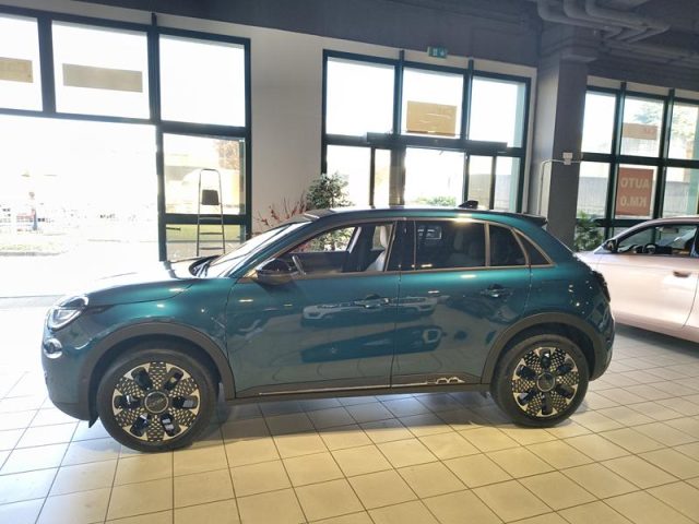 FIAT 600 HYBRID 110 CV DCT MHEV LA PRIMA  - foto 6