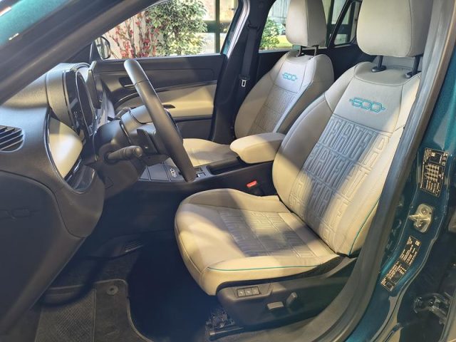 FIAT 600 HYBRID 110 CV DCT MHEV LA PRIMA  - foto 9