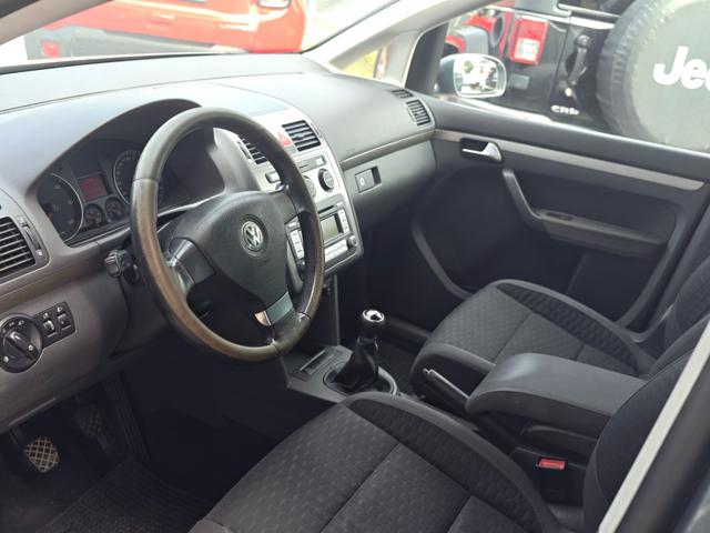 VOLKSWAGEN TOURAN 1.9 TDI 105CV DPF HIGHLINE - foto 10