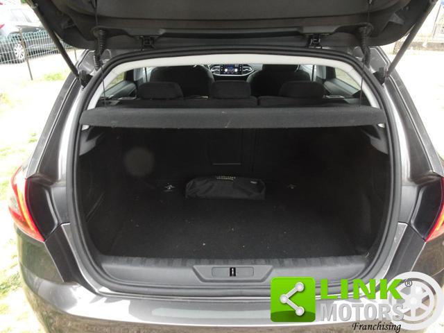PEUGEOT 308 BLUEHDI 130 S&S GT LINE - foto 19