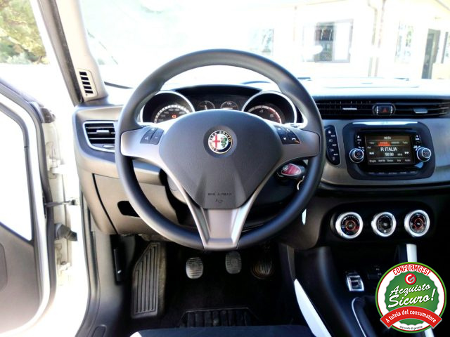 ALFA ROMEO GIULIETTA 1.6 JTDM-2 105 CV DISTINCTIVE - foto 13
