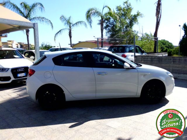 ALFA ROMEO GIULIETTA 1.6 JTDM-2 105 CV DISTINCTIVE - foto 8