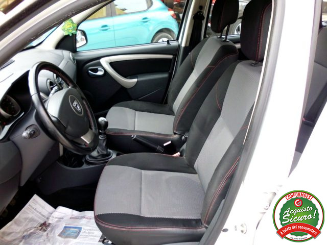 DACIA DUSTER 1.5 DCI 110CV 4X2 LAURÉATE - foto 9