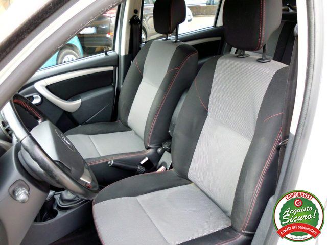 DACIA DUSTER 1.5 DCI 110CV 4X2 LAURÉATE - foto 11