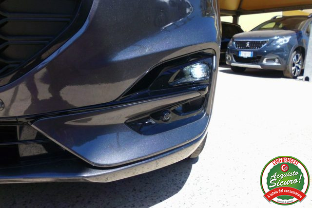 FORD KUGA 1.5 ECOBLUE 120 CV 2WD ST-LINE - foto 34