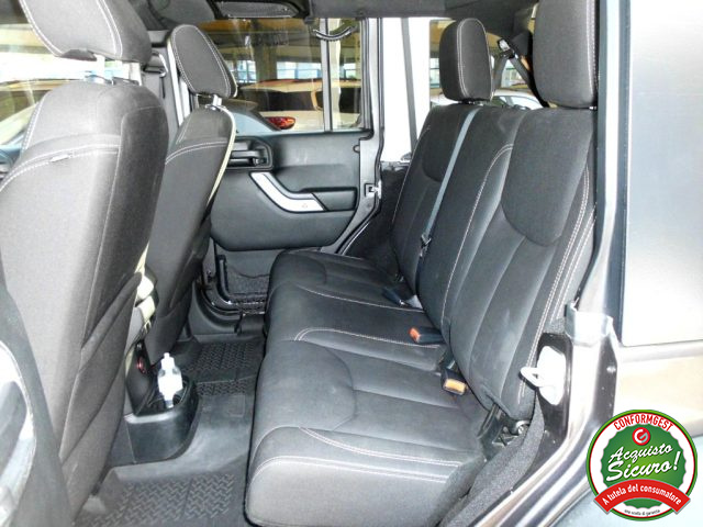 JEEP WRANGLER UNLIMITED 2.8 CRD DPF RUBICON AU - foto 10