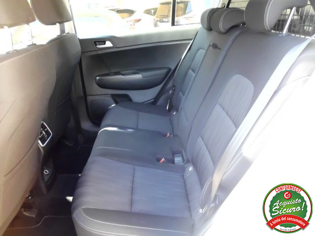KIA SPORTAGE 1.6 CRDI 136 CV 2WD MILD HYBRID  - foto 10