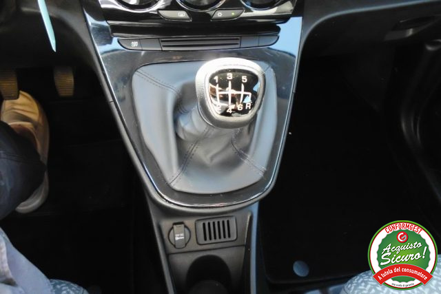 LANCIA YPSILON 1.0 FIREFLY 5 PORTE S&S HYBRID G - foto 20