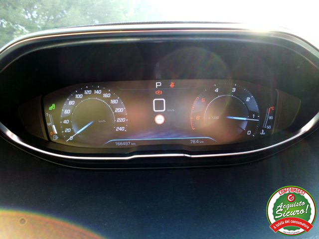 PEUGEOT 3008 BLUEHDI 130 S&S EAT8 ALLURE - foto 17