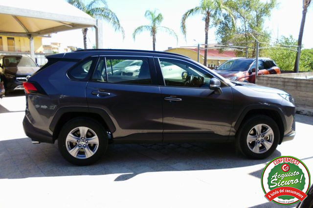 TOYOTA RAV 4 MY23 RAV4 2.5 HV (218CV) E-CVT 2WD BU - foto 8