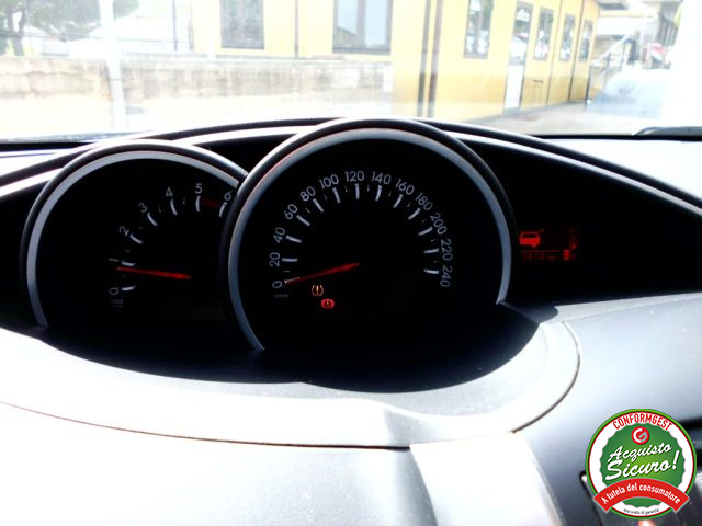 TOYOTA VERSO 1.6 D-4D 7 POSTI BUSINESS PACK - foto 17