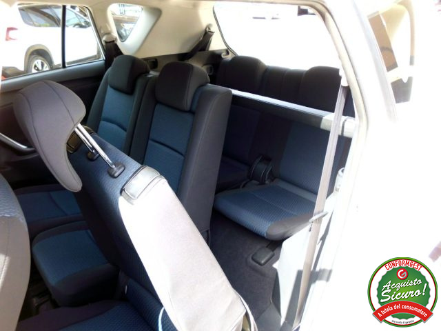 TOYOTA VERSO 1.6 D-4D 7 POSTI BUSINESS PACK - foto 16