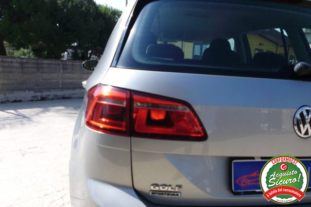 VOLKSWAGEN GOLF SPORTSVAN 1.6 TDI 110 CV BUSINESS BLUEMOTI - foto 37