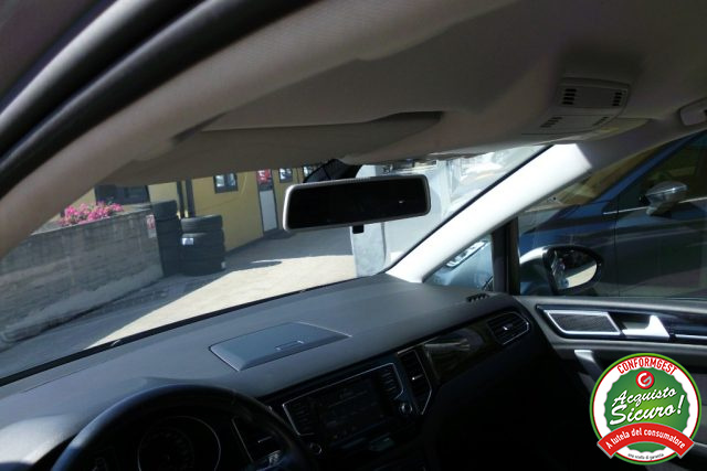 VOLKSWAGEN GOLF SPORTSVAN 1.6 TDI 110 CV BUSINESS BLUEMOTI - foto 28