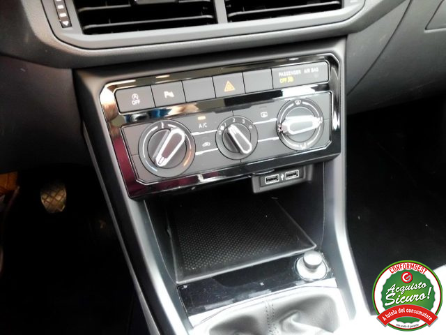 VOLKSWAGEN T-CROSS 1.0 TSI STYLE BMT - foto 21