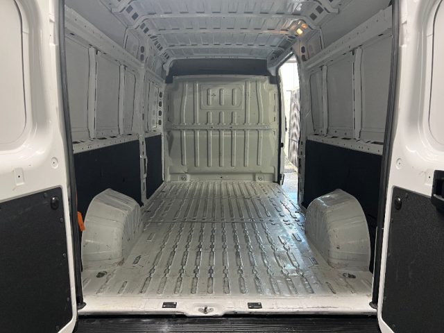 CITROEN JUMPER 33 BLUEHDI 140 S&S PM-TM FURGONE - foto 15