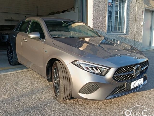 MERCEDES-BENZ A 250 E HYBRID EQ BUSINESS EXTRA - foto 7