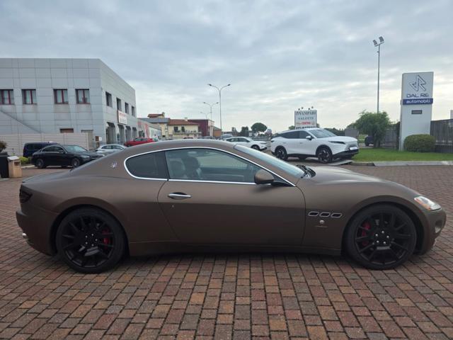 MASERATI GRANTURISMO 4.2 V8 - foto 4