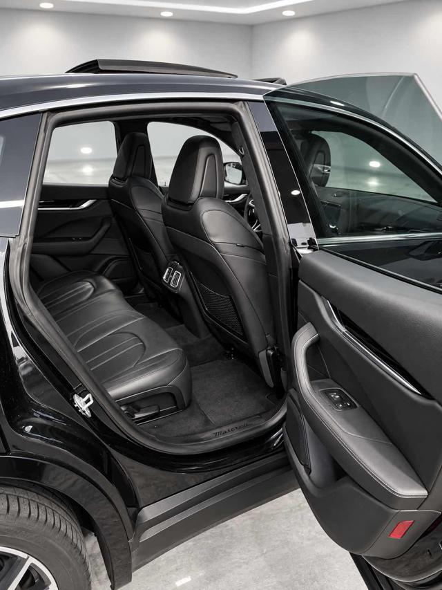 MASERATI LEVANTE MHEV 330 CV AWD GT - foto 13
