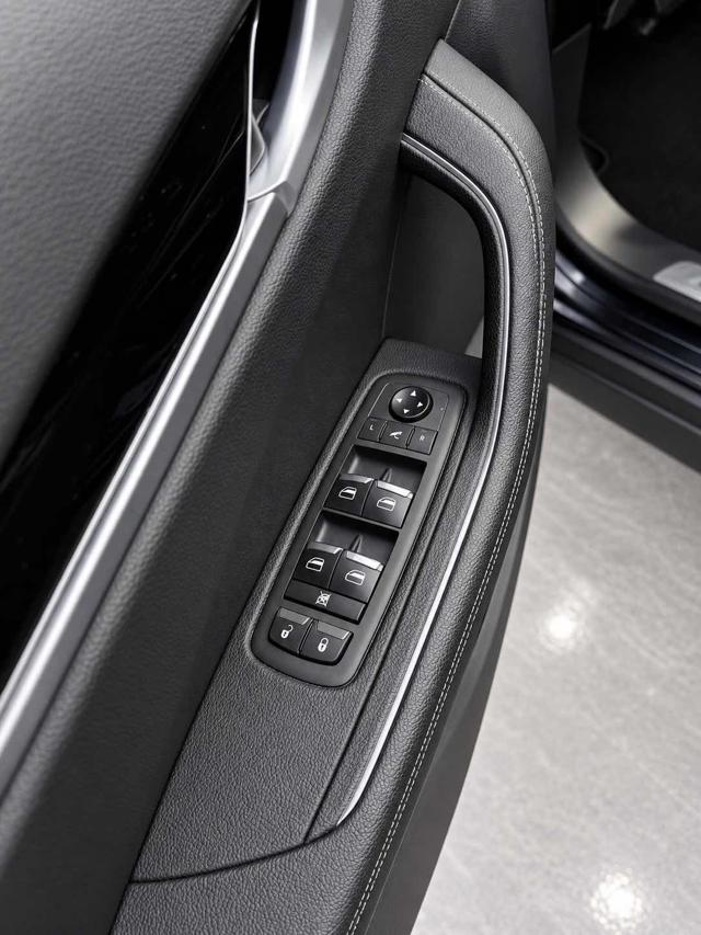 MASERATI LEVANTE MHEV 330 CV AWD GT - foto 21