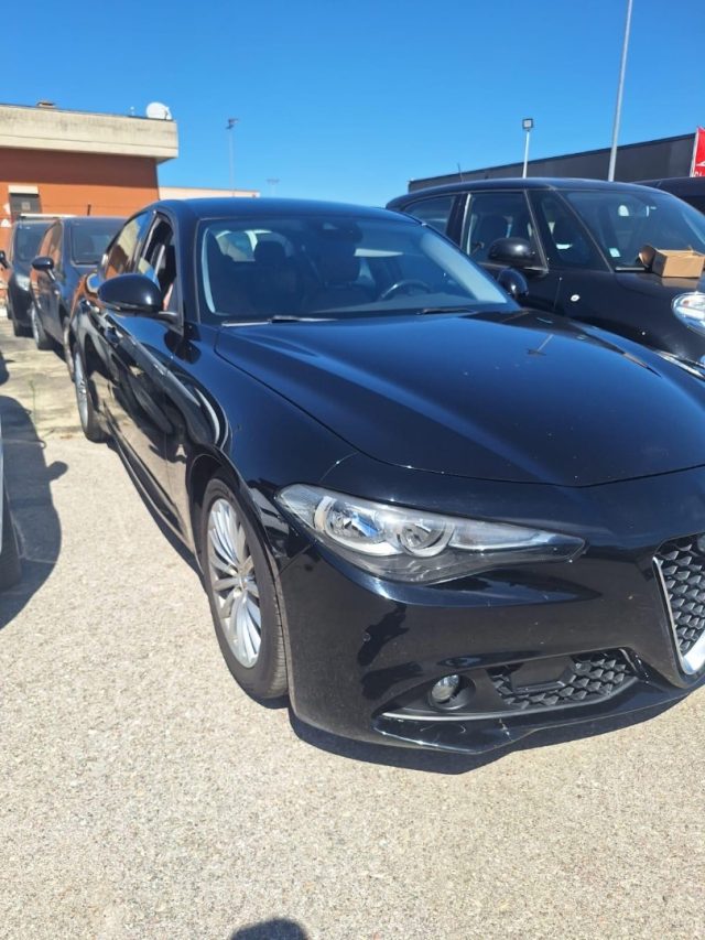 ALFA ROMEO GIULIA 2.2 TURBODIESEL 150 CV AT8